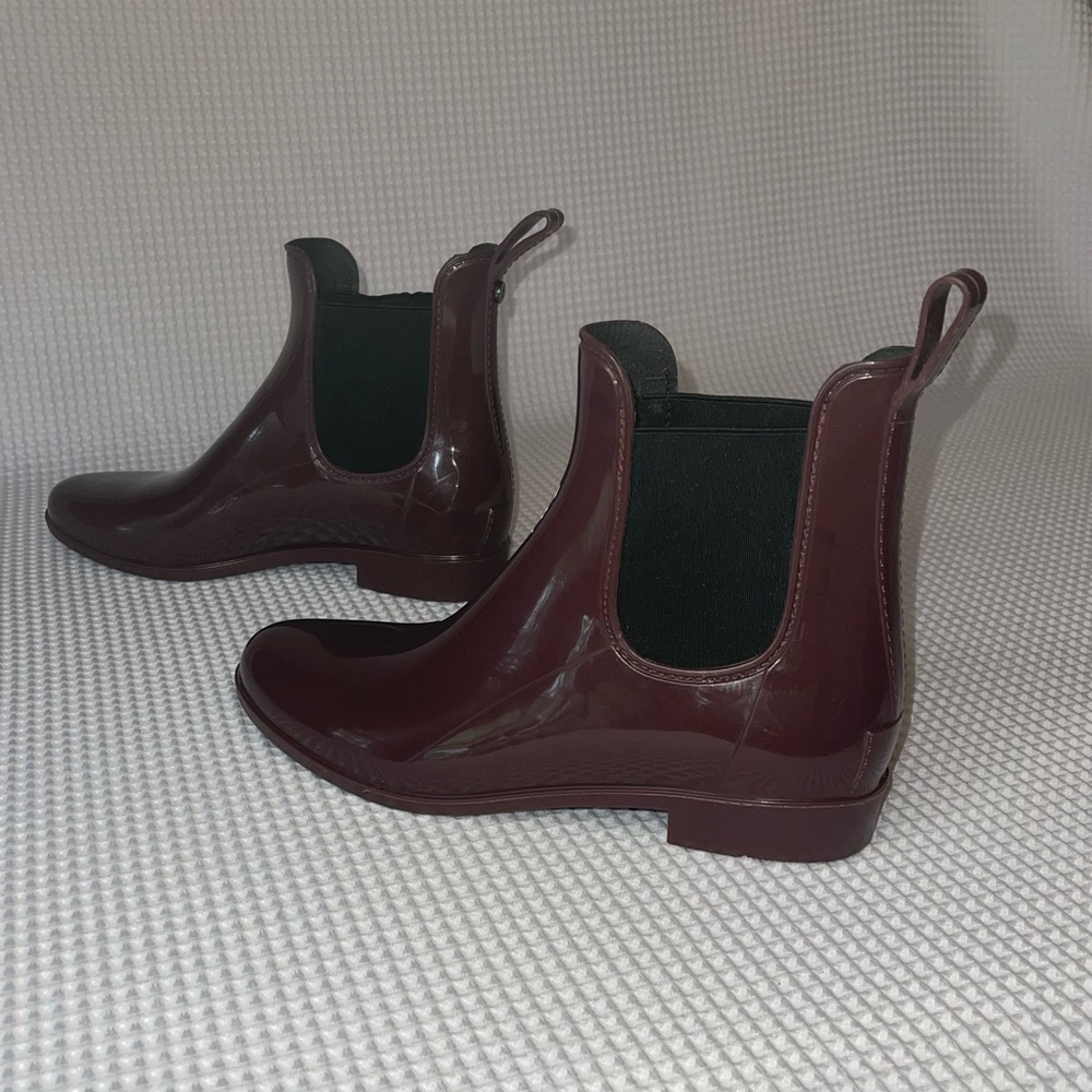 Sam Edelman Rain/Muck Ankle Boots in Dark Maroon